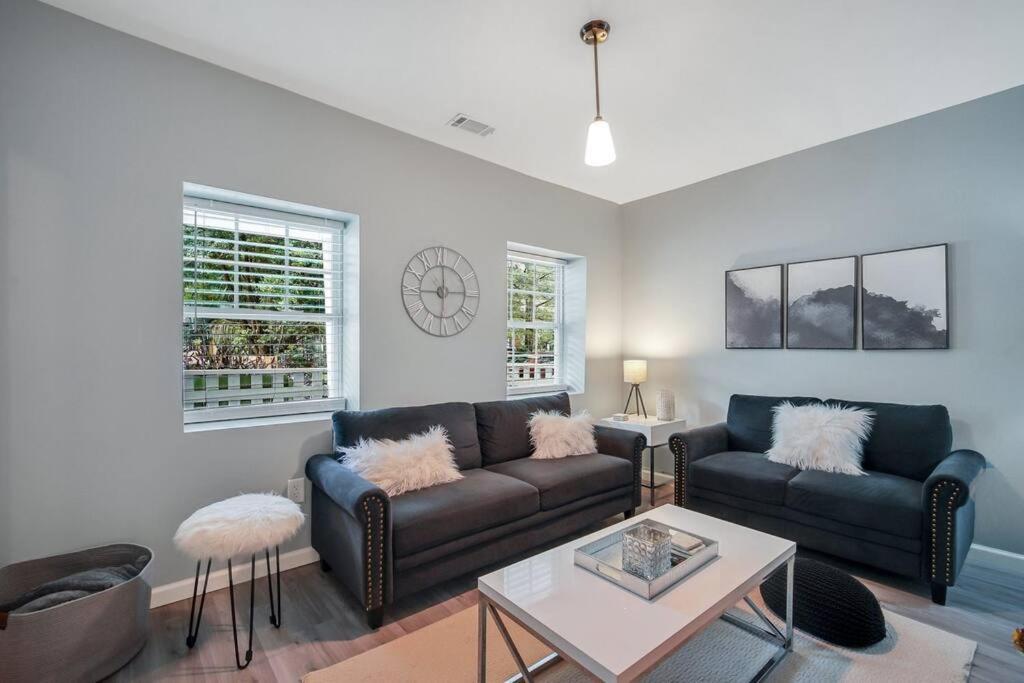 New Cheerful Renovated Home - 5 Min To Downtown! 薩凡納 外观 照片