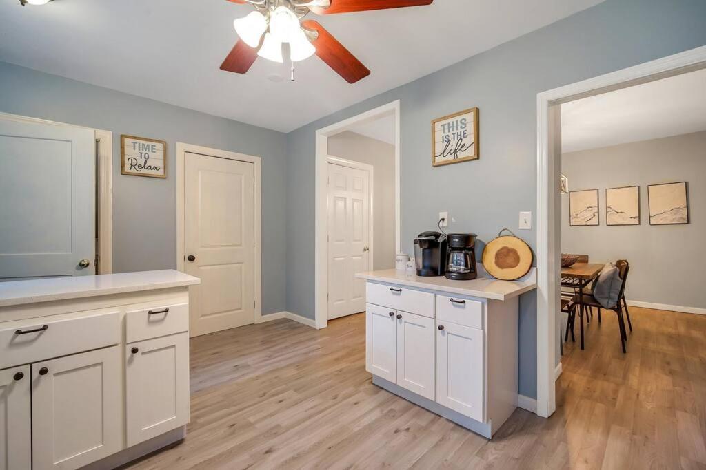 New Cheerful Renovated Home - 5 Min To Downtown! 薩凡納 外观 照片
