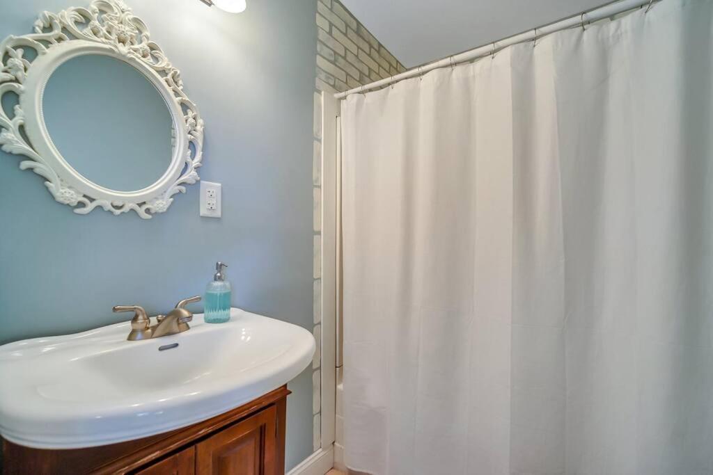 New Cheerful Renovated Home - 5 Min To Downtown! 薩凡納 外观 照片