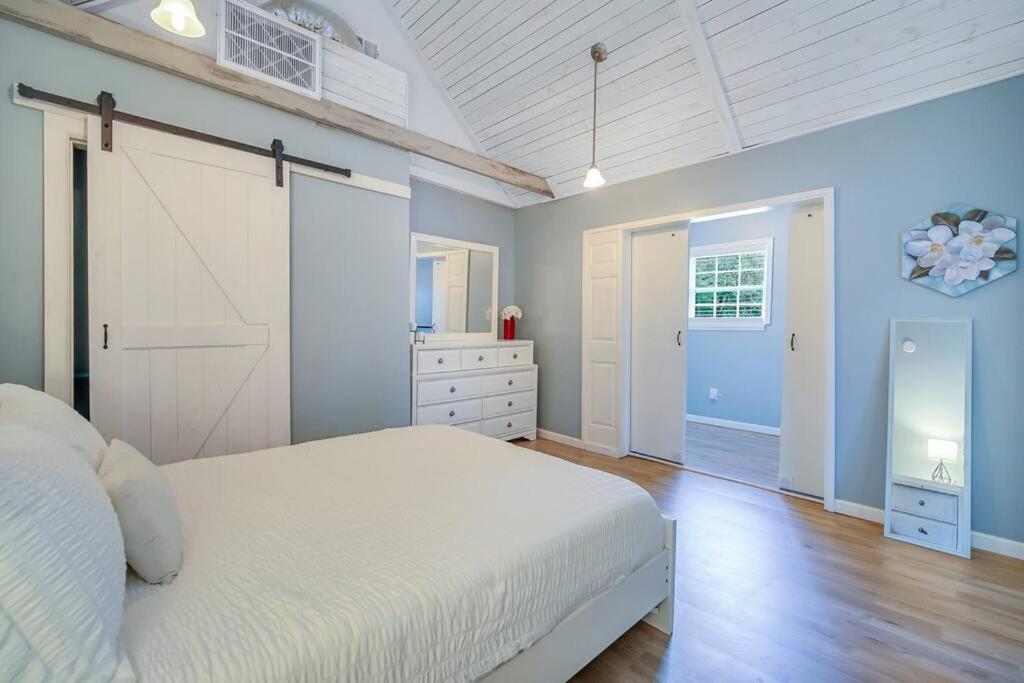New Cheerful Renovated Home - 5 Min To Downtown! 薩凡納 外观 照片