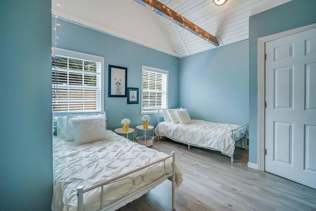 New Cheerful Renovated Home - 5 Min To Downtown! 薩凡納 外观 照片